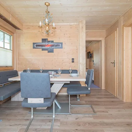 Apartament Renate *